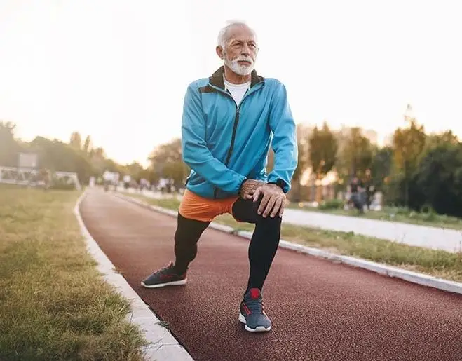 Weightlifting doesn't inherently make you stiff or clumsy; that's a myth, often a result of poor form, lack of stretching, overtraining, or temporary soreness (DOMS) from intense workouts. Proper training actually improves flexibility and strength, with bulkiness depending more on diet (caloric surplus) than lifting alone.